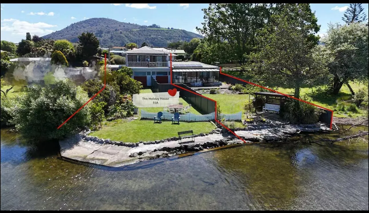 Absolutely Lake Front House-Private Lake Access Distretto di Distretto di Rotorua
